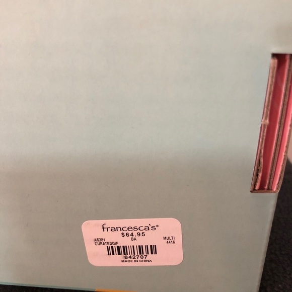 Francesca’s Gift Box - Picture 11 of 12
